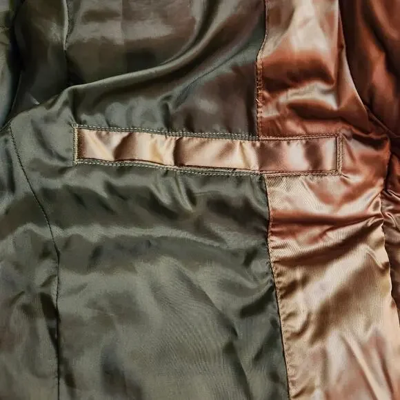 Lands End Bronze Down Puffer Coat Size Medium 10-12 - Picture 7 of 9